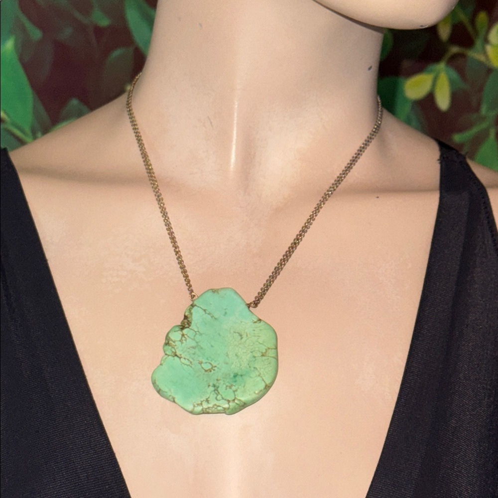 Vintage Turquoise Slab Pendant Necklace - Picture 14 of 15